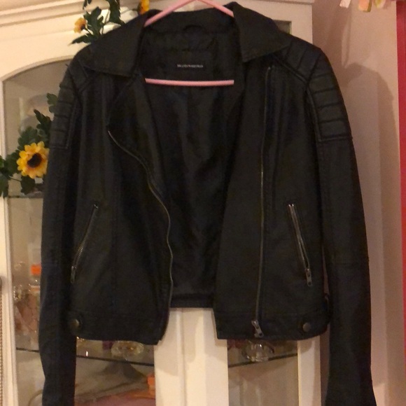 Brandy Melville Jackets & Blazers - Brandy Melville Faux Leather Moro Jacket Size S